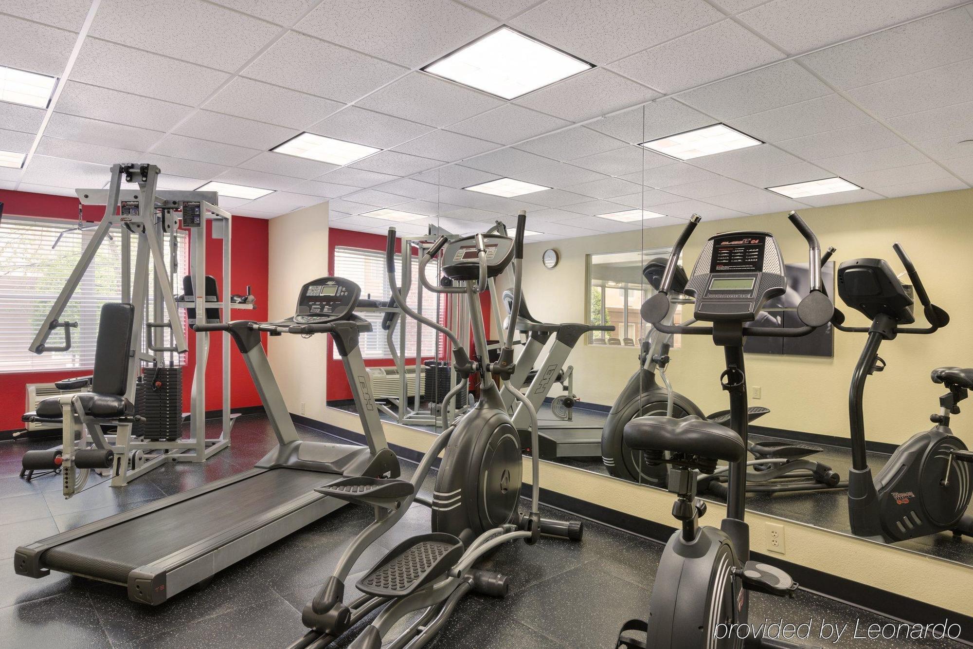 Country Inn & Suites By Radisson, Chester, Va מראה חיצוני תמונה