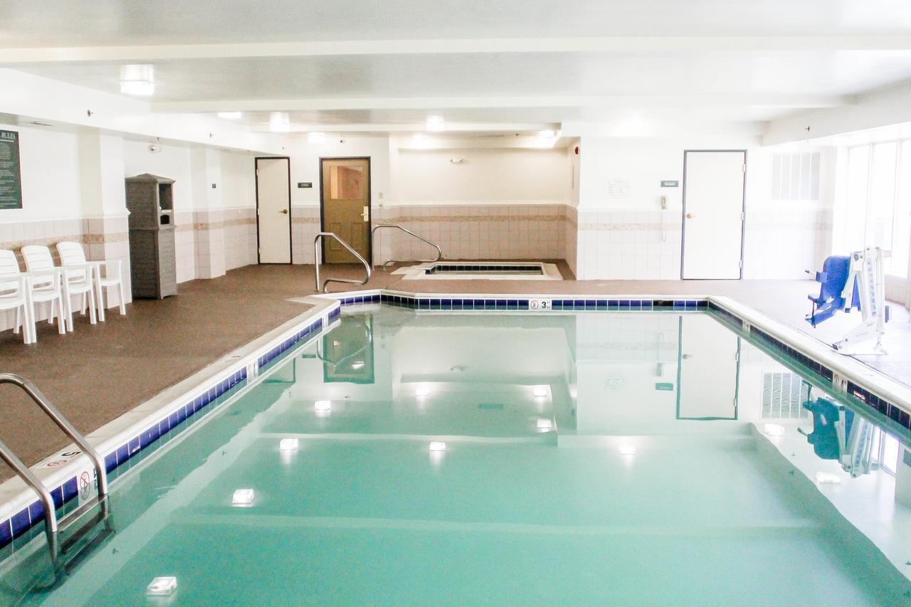 Country Inn & Suites By Radisson, Chester, Va מראה חיצוני תמונה