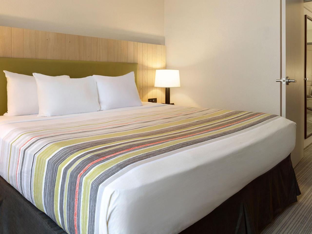 Country Inn & Suites By Radisson, Chester, Va מראה חיצוני תמונה