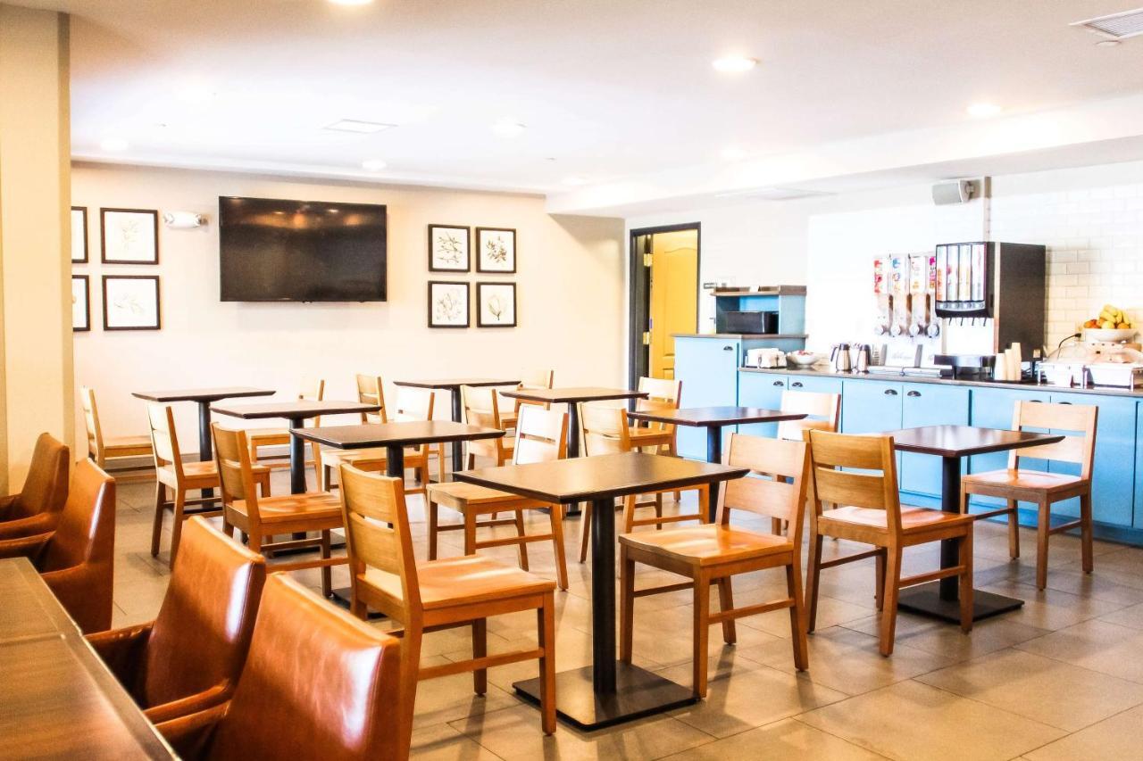 Country Inn & Suites By Radisson, Chester, Va מראה חיצוני תמונה